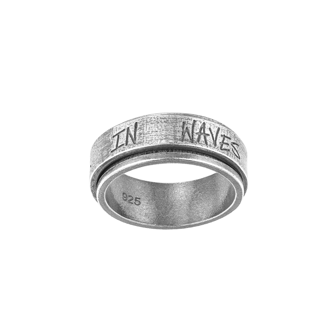 3 crowns anxiety ring deals